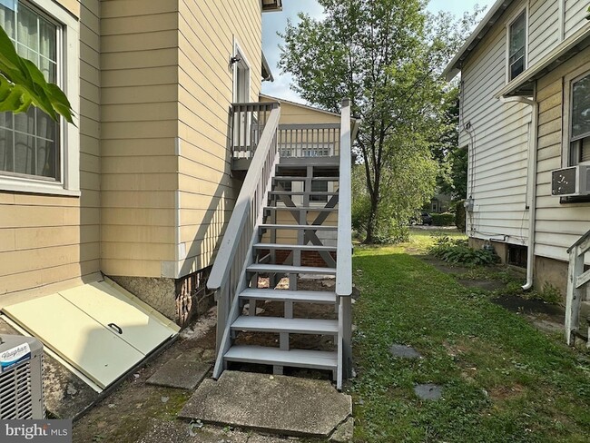 Photo - 10 Clifton Ave