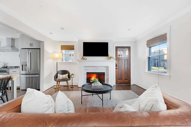 Photo - 1701 Neal Terrace Unit ID1043929P