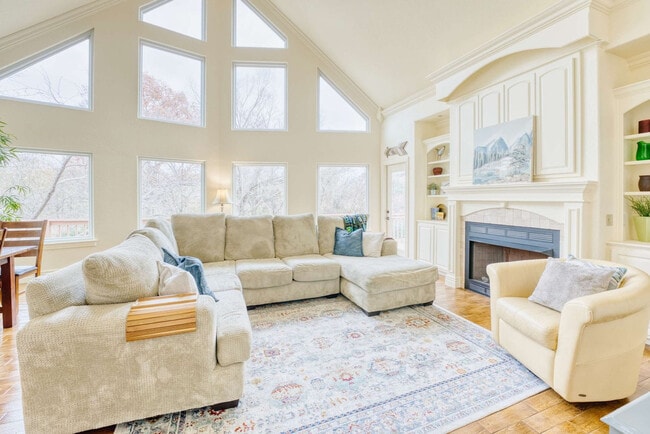 Building Photo - 13810 AR-16 Scenic Unit ID1363337P