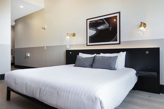 Photo - 1148 S Peters St Unit ID1265883P