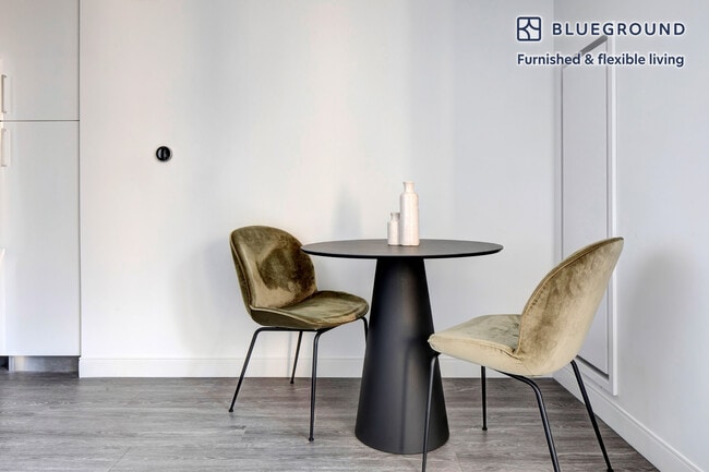 Photo - 89 E Dedham St Unit FL7-ID494