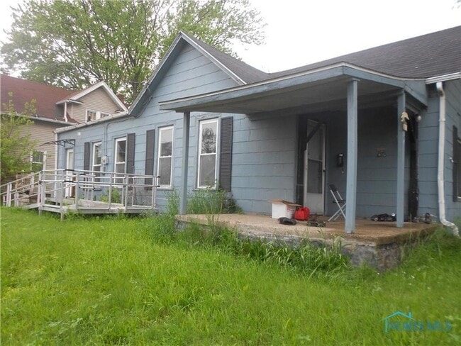 Photo - 678 Congress St