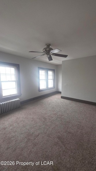 Photo - 117 E Green St Unit 2