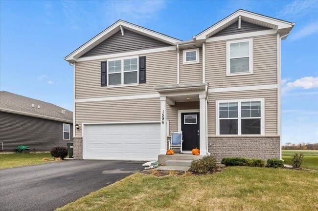 Photo - 1596 Dublin Dr