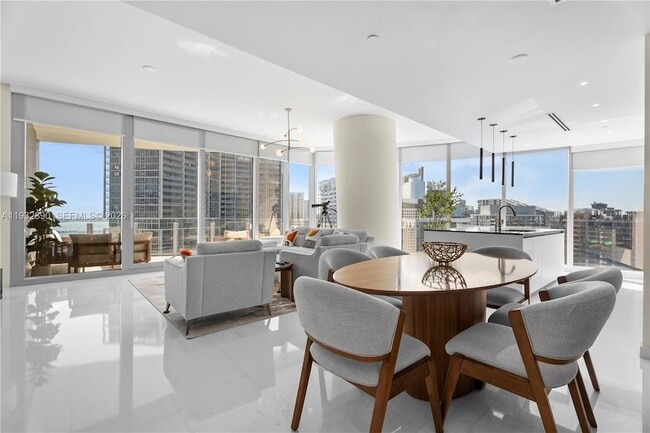 Photo - 300 Biscayne Blvd Way Unit 4007