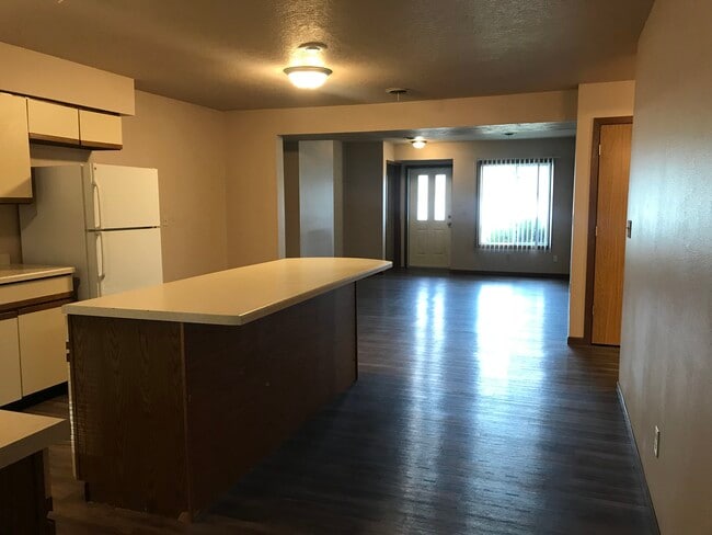 Photo - Brownell Apartments