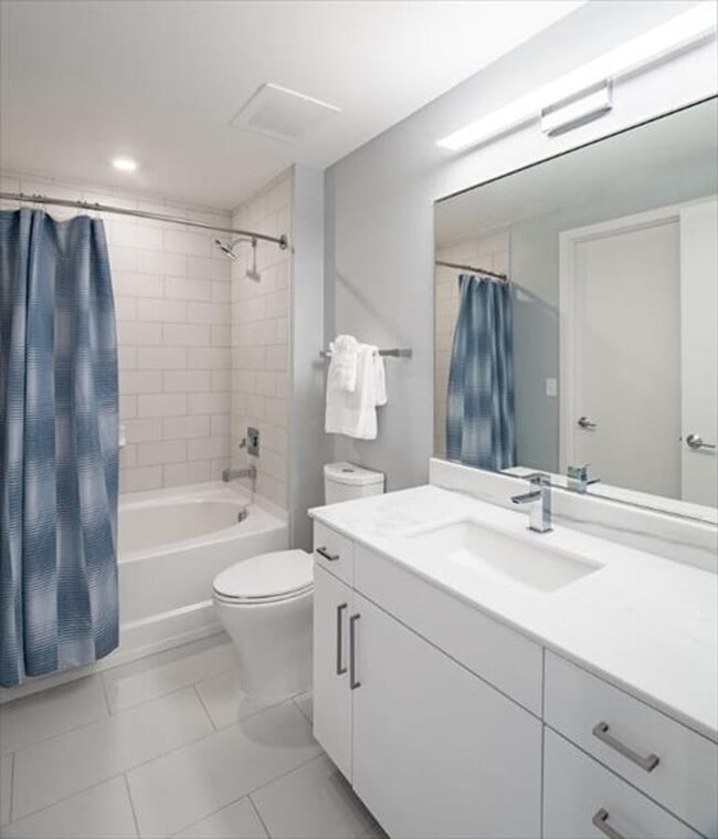 Building Photo - 4836 Rugby Ave Unit SI ID1040027P