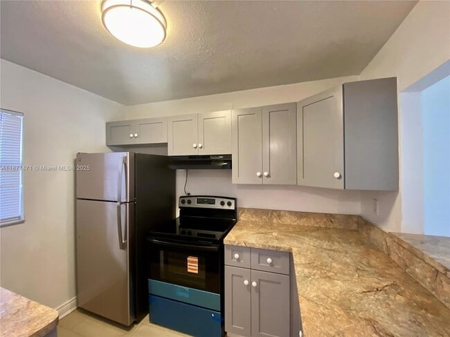 Photo - 3199 Foxcroft Rd Unit 113