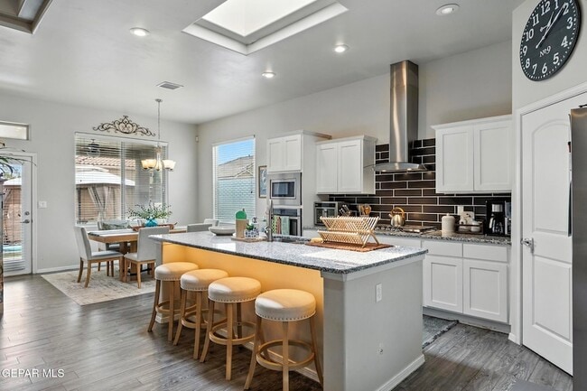 Photo - 12436 Knightsbridge Dr