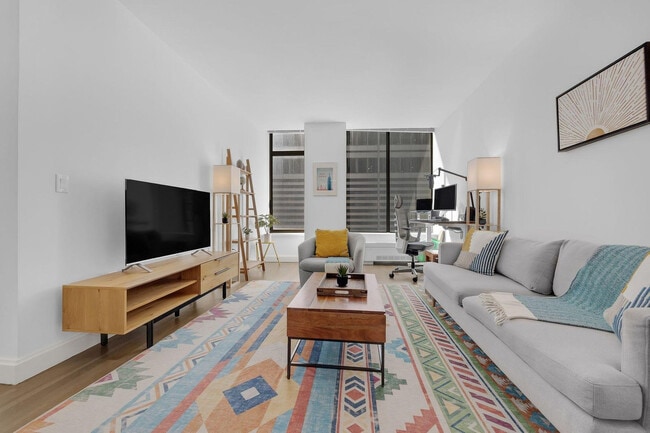 Photo - 10 Hanover Square Unit FL15-ID1076253P