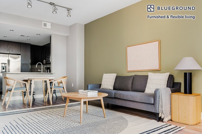 Photo - 4800 Auburn Ave Unit FL9-ID1039