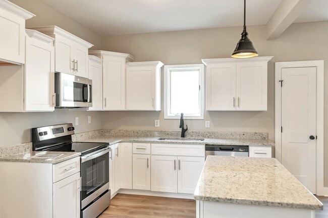 Photo - 416 Highland Ct