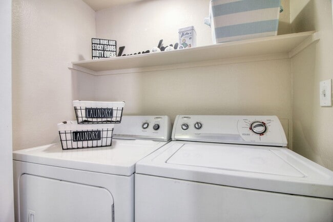 Photo - Vista Sureno