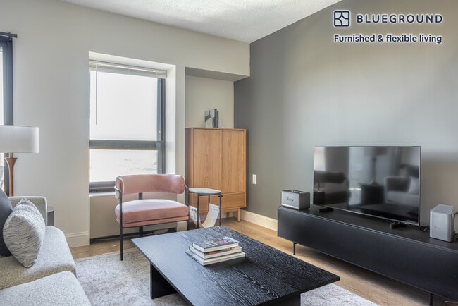 Photo - 270 Babcock St Unit FL18-ID821