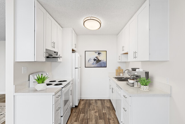 Photo - Woodland Hills