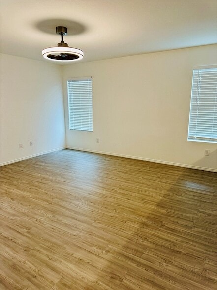 Photo - 1514 Trick Riding Wy