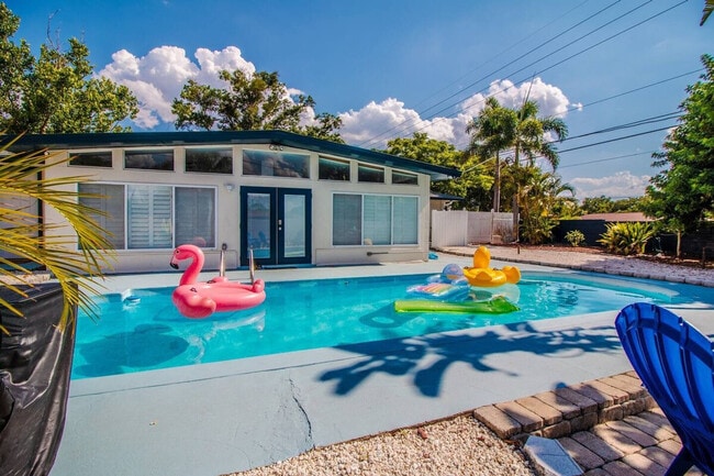 Photo - 4501 Loring Pl Unit ID1094233P