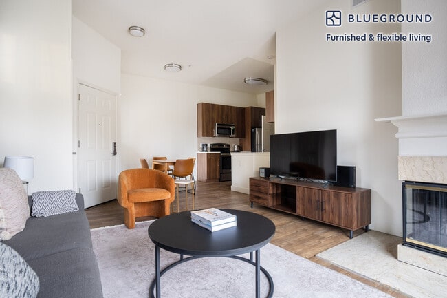 Photo - 1259 Lakeside Dr Unit FL3-ID1330