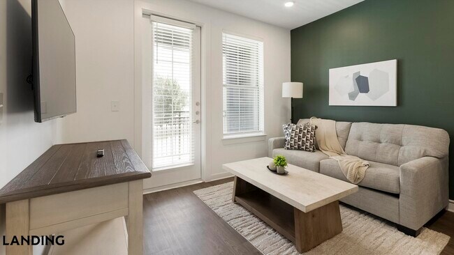 Building Photo - 3900 Robinson Rd Unit 1303