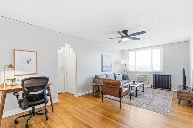 Photo - 1666 Detroit St Unit SI ID1318193P