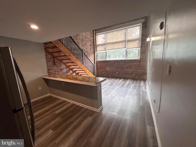 Photo - 1302 W Cumberland St Unit 2F