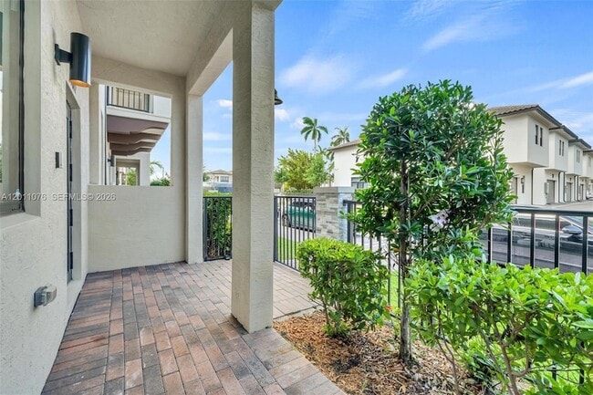 Photo - 4612 NW 83rd Ave