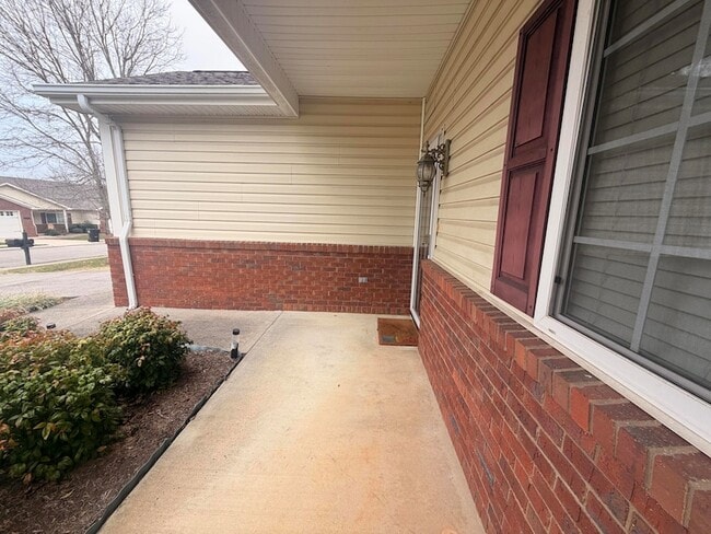 Photo - 5644 Mountain Oaks Ln