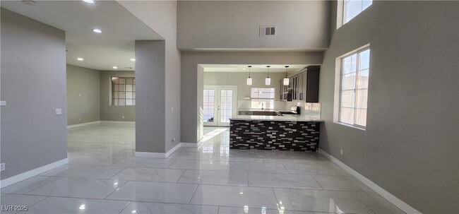 Photo - 3335 Commendation Dr