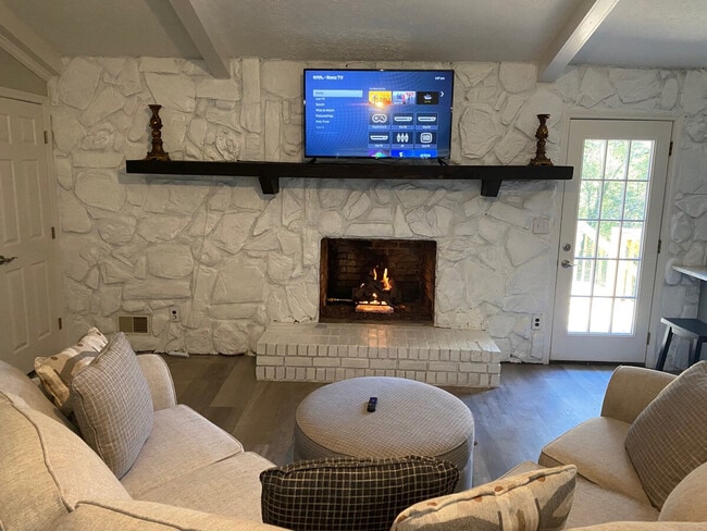 Photo - 305 Red Bird Way Unit ID1289334P