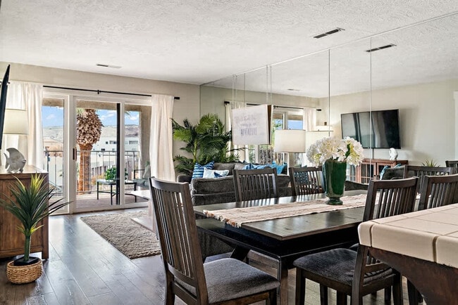 Photo - 1845 W Canyon View Dr Unit FL3-ID1250615P