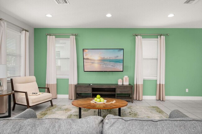 Photo - 301 Burma St Unit ID1369245P