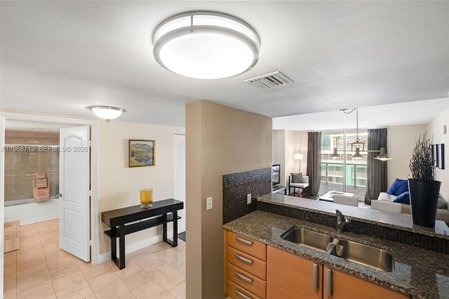 Photo - 2101 Brickell Ave Unit 1704