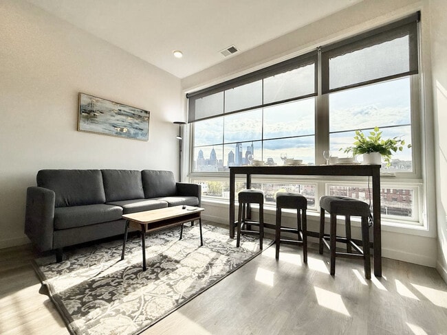 Photo - 501 N Perth St Unit ID1289472P