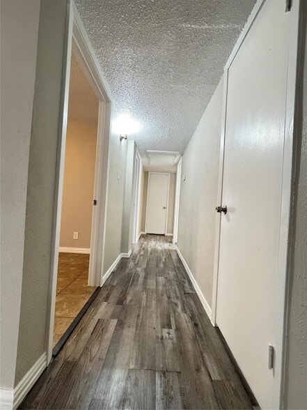 Photo - 3100 Medina St Unit 3106