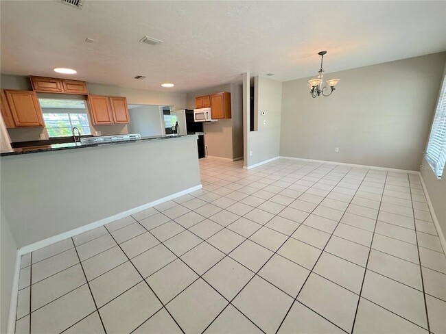 Photo - 3883 Hawkeye Cir