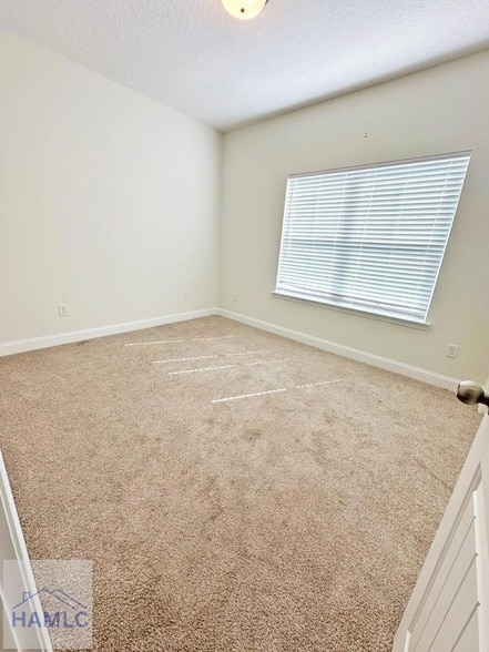 Photo - 158 Stout Ln