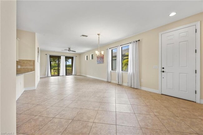 Photo - 8010 Helena Ct