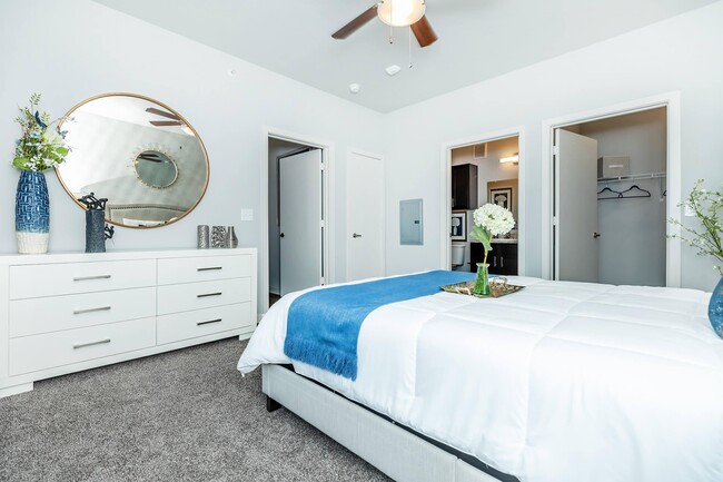 Photo - Vantage at Fair Oaks