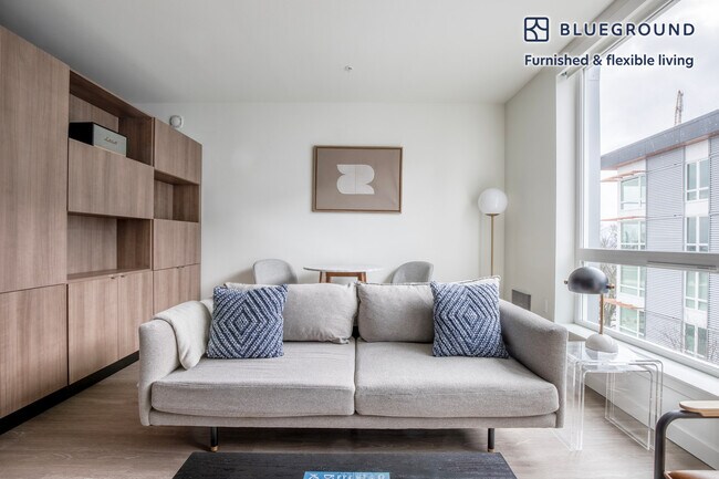 Photo - 120 Broadway Unit FL5-ID542