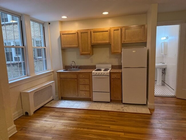 Photo - New King Edward Apartments