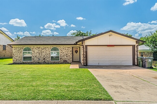 Building Photo - 2608 Nelwin Pl