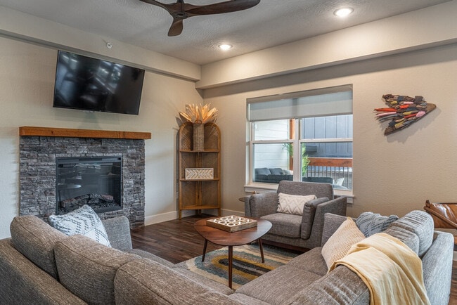 Photo - 415 Watersound Wy Unit SI ID1590579P