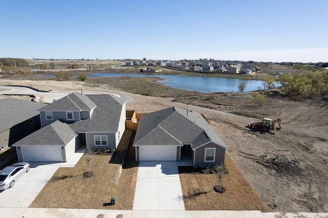 Photo - 8012 White Sulphur Rd