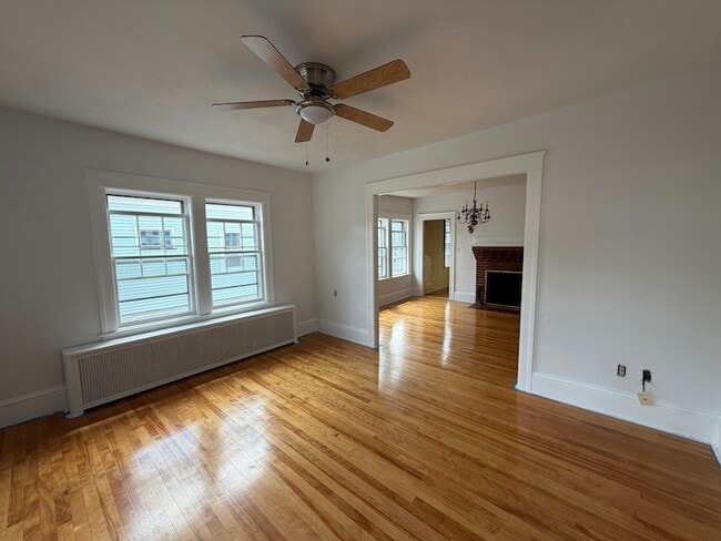 Photo - 446 Chandler St Unit 2