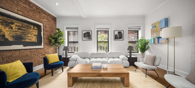 Photo - 49 W 16th St Unit ID1289702P