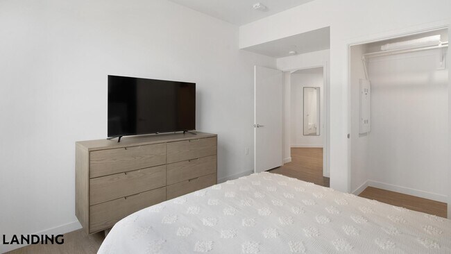 Photo - 9235 W Russell Rd Unit 207