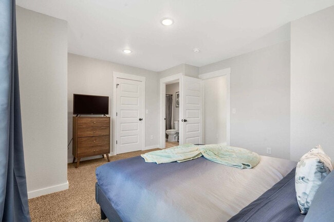 Photo - 1060 Indiana Ave Unit SI ID1621847P
