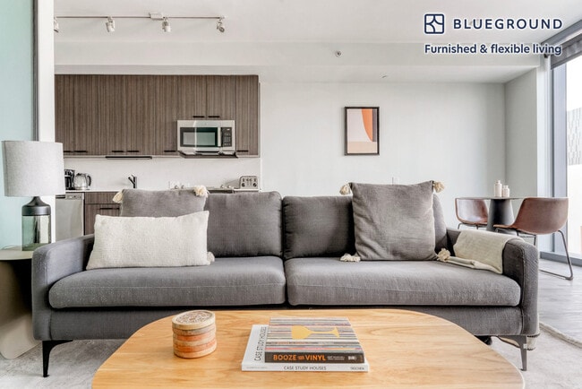 Photo - 501 Brazos St Unit FL20-ID234