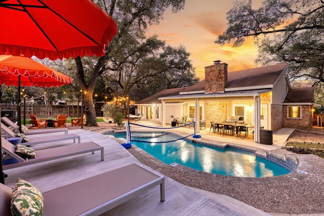 Photo - 326 Whisper Wood Ln Unit SI ID1436145P