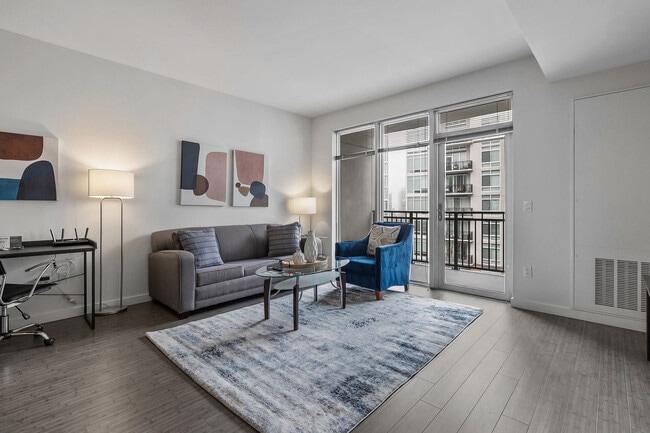 Building Photo - 301 Commons Park S Unit SI FL6-ID1050413P